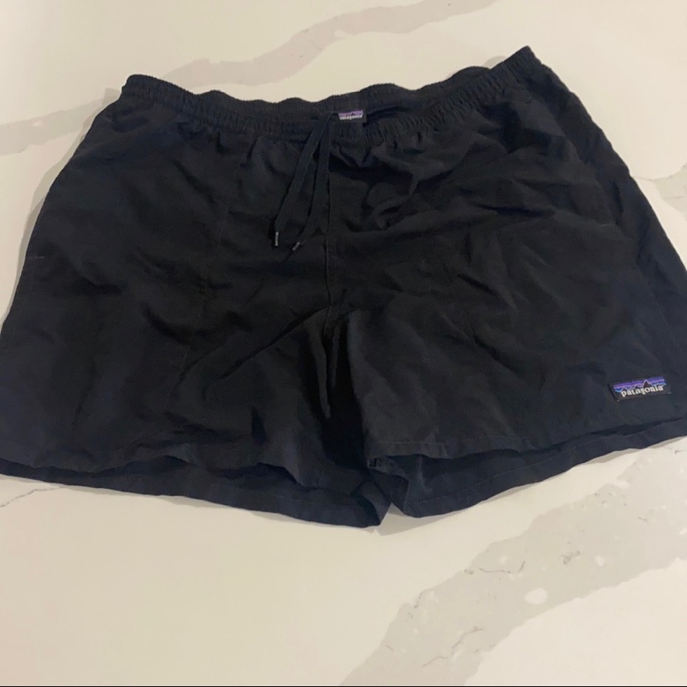 Patagonia baggies black